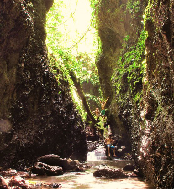 Tafunsak Gorge